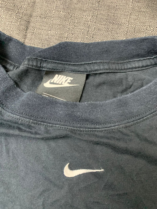 Nike boxy tee