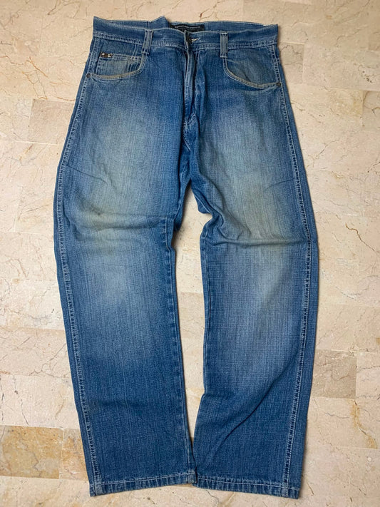 Dark blue baggy jeans