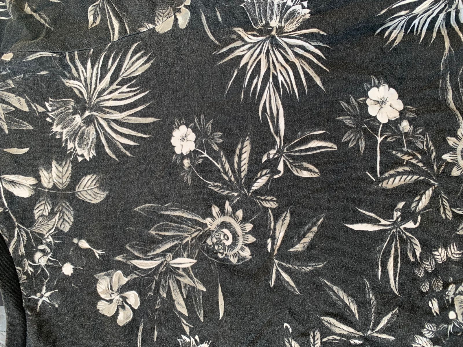 White Floral H&M Tee