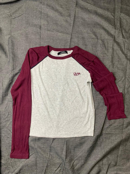 Maroon And grey top