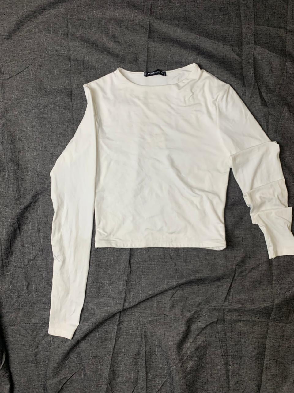 White crop top