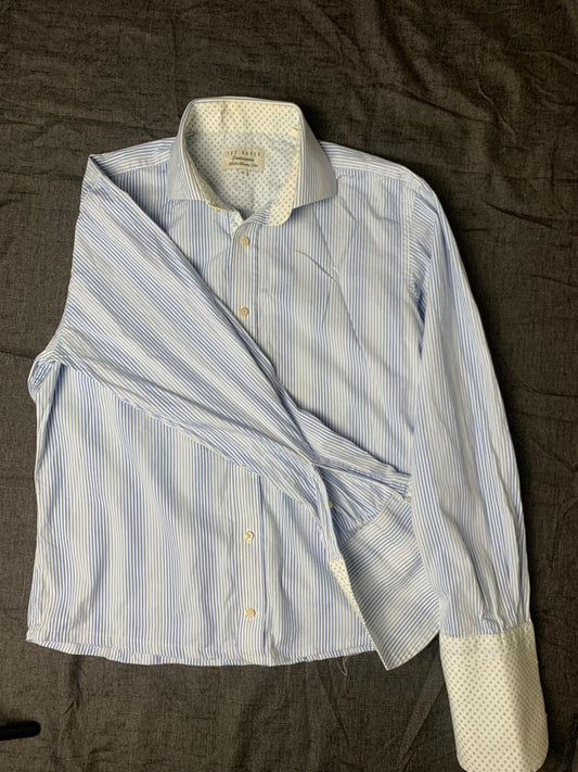 Full sleeves Button up