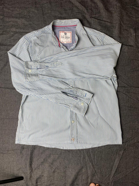 Full sleeves Button up
