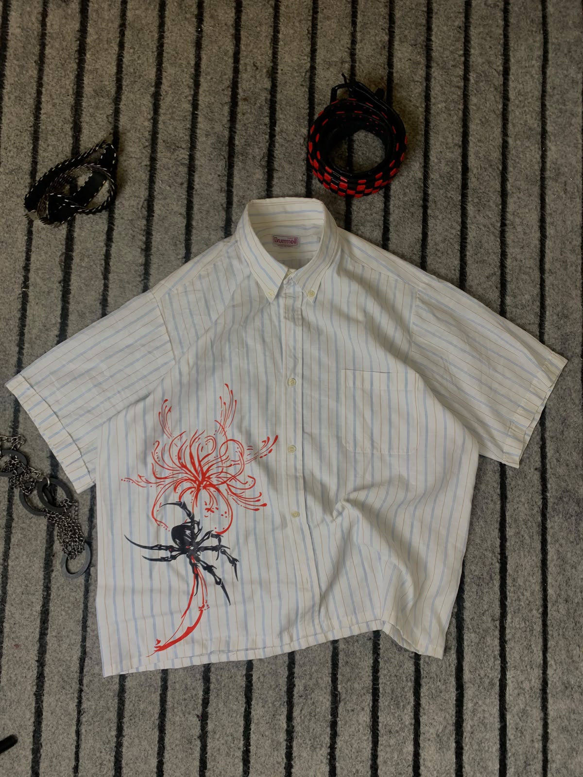 Boxy Button UP