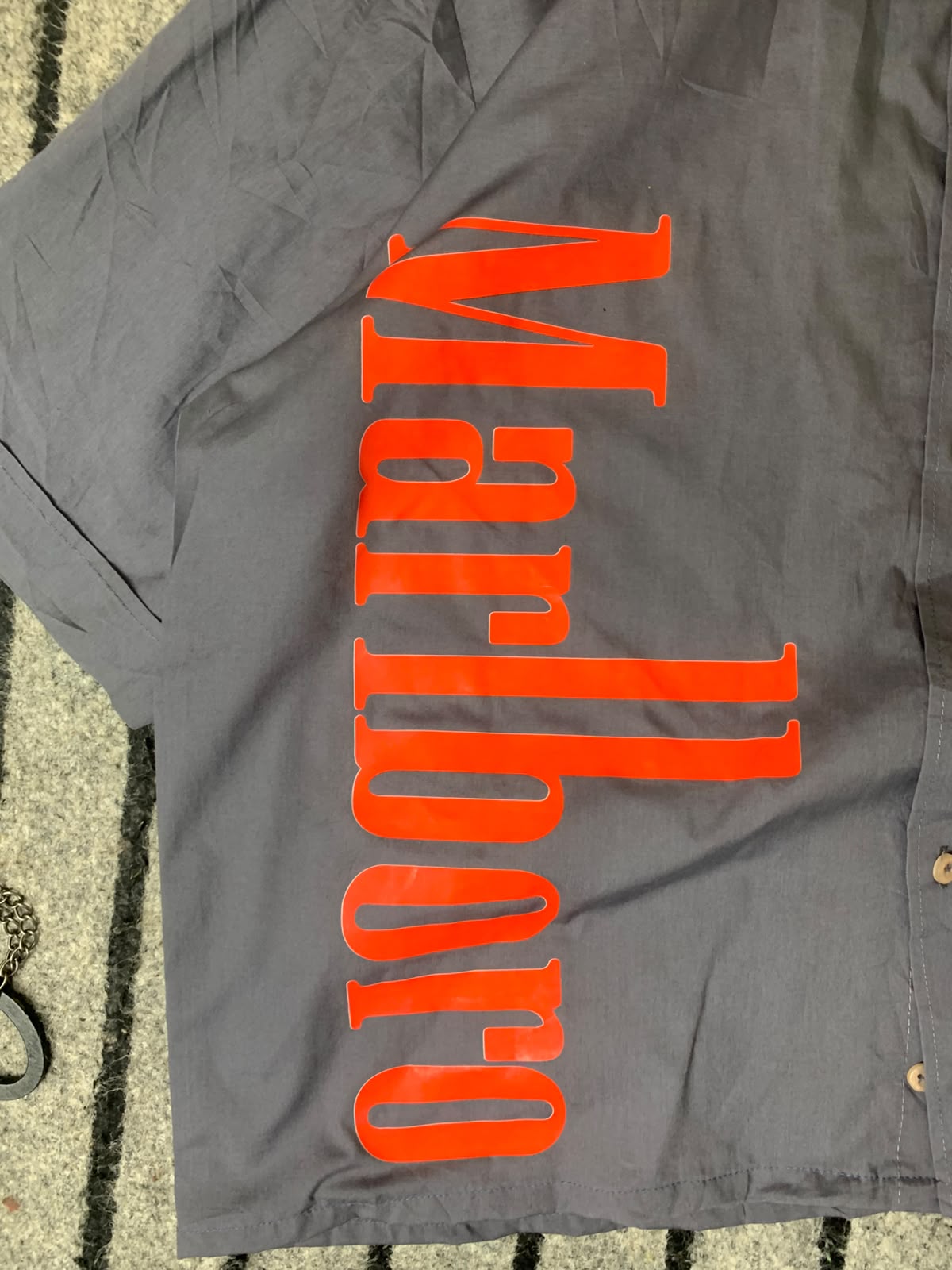 Marlboro Button Up