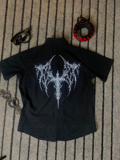 Graphic Button up