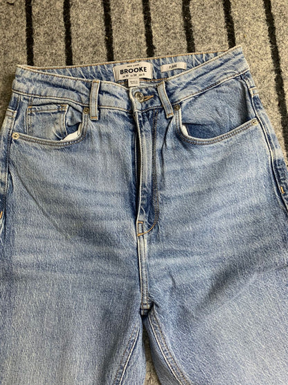 Brooke Light Wash jeans