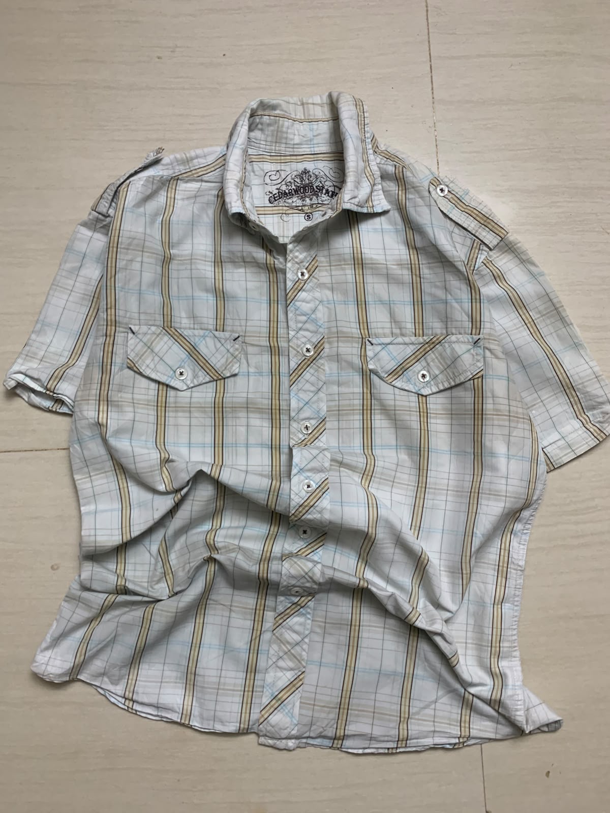 Boxy Button UP 8