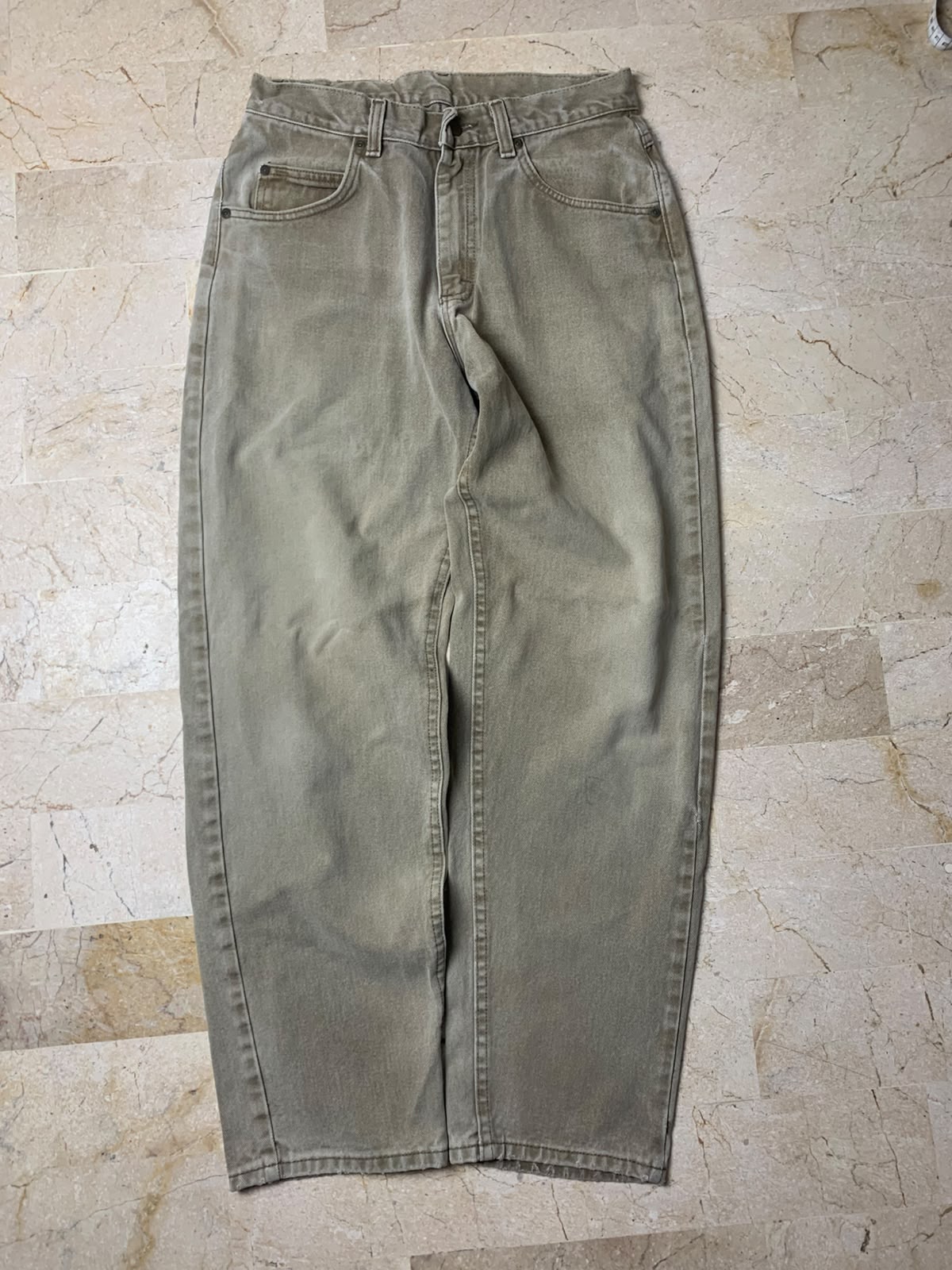 straight fit jeans