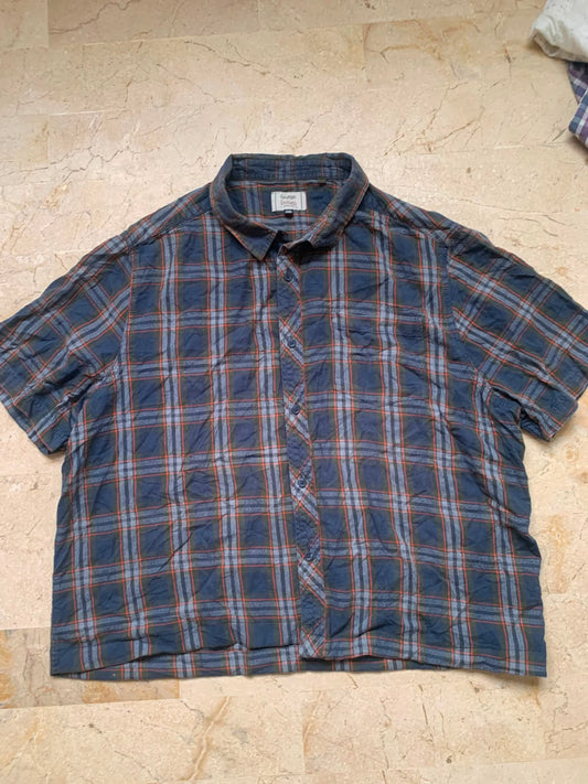 Boxy Button Up