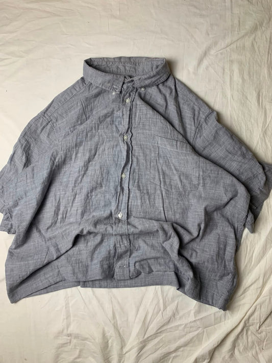Boxy Button UP
