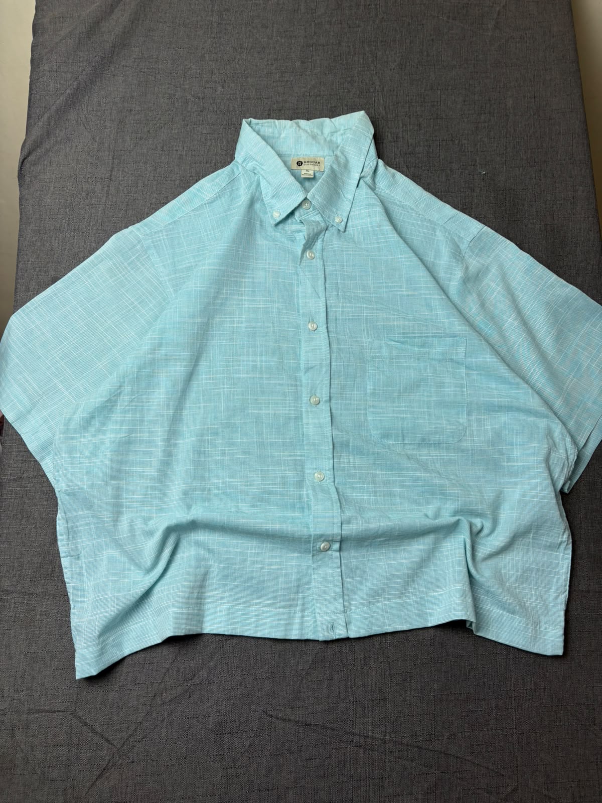 Boxy Button UP1