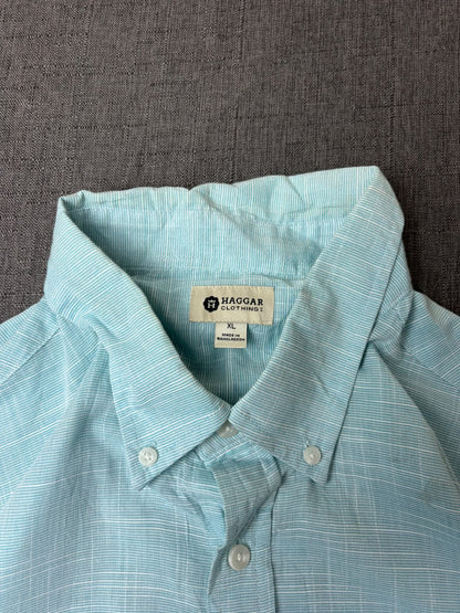 Boxy Button UP1