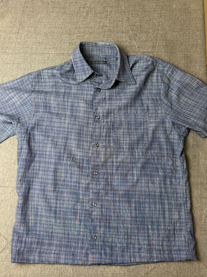 Boxy Button UP6